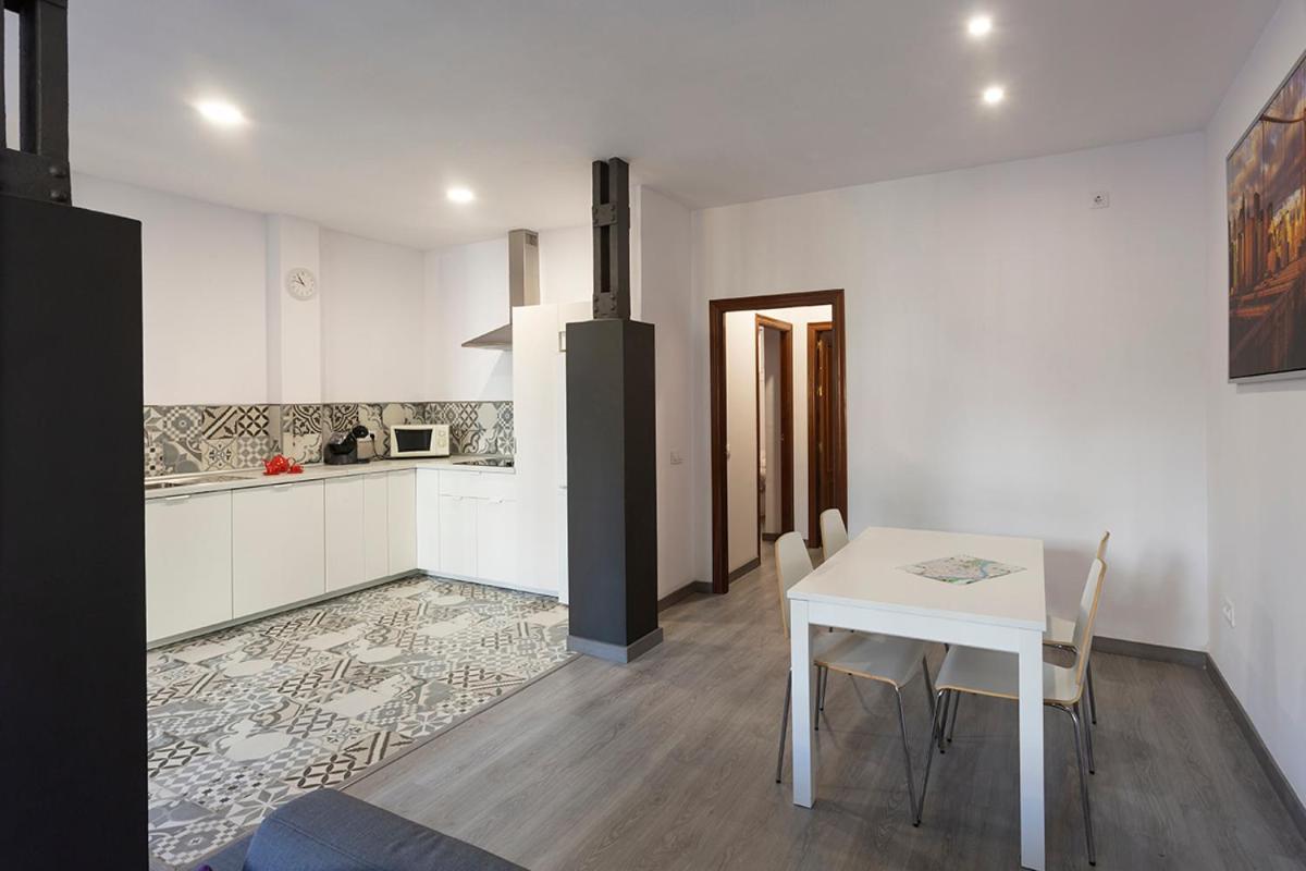 Pelicano Urban Apartment Sevilla Exterior foto