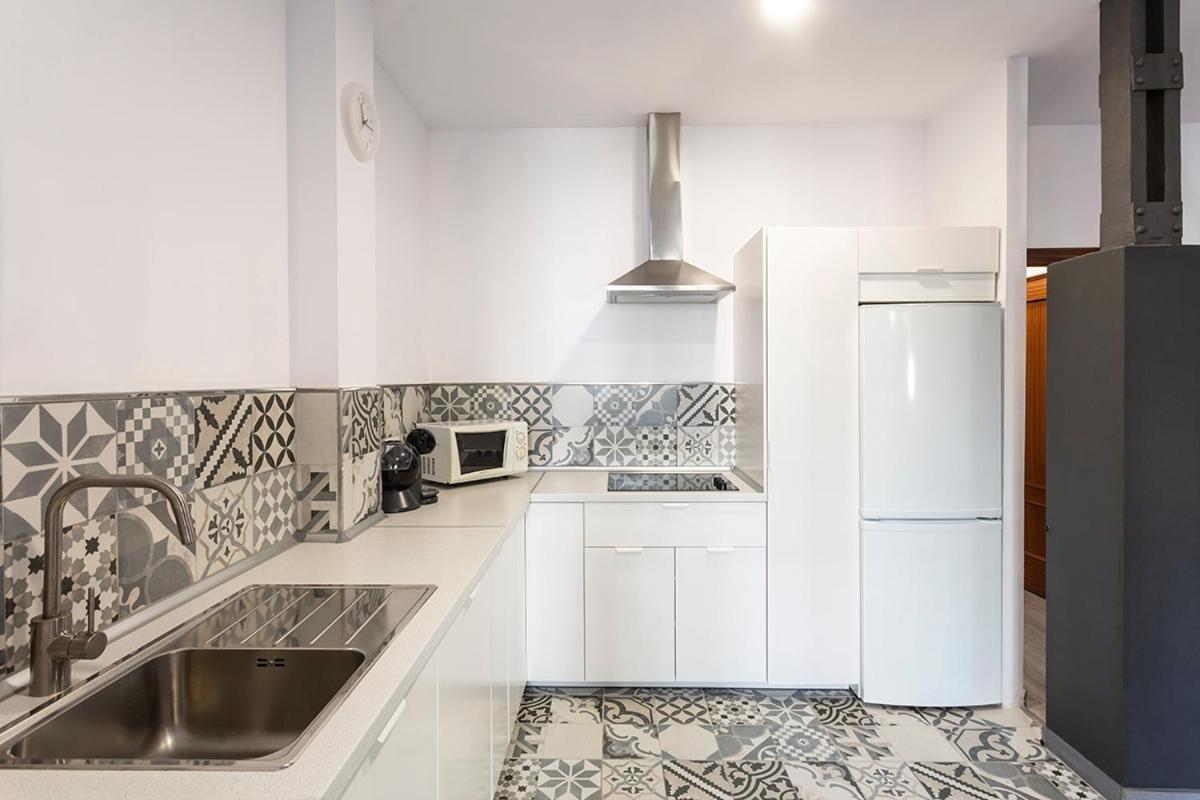 Pelicano Urban Apartment Sevilla Exterior foto